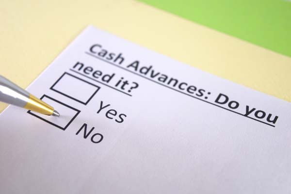 4 Reasons to Avoid Cash Advances 4 Reasons to Avoid Cash Advances